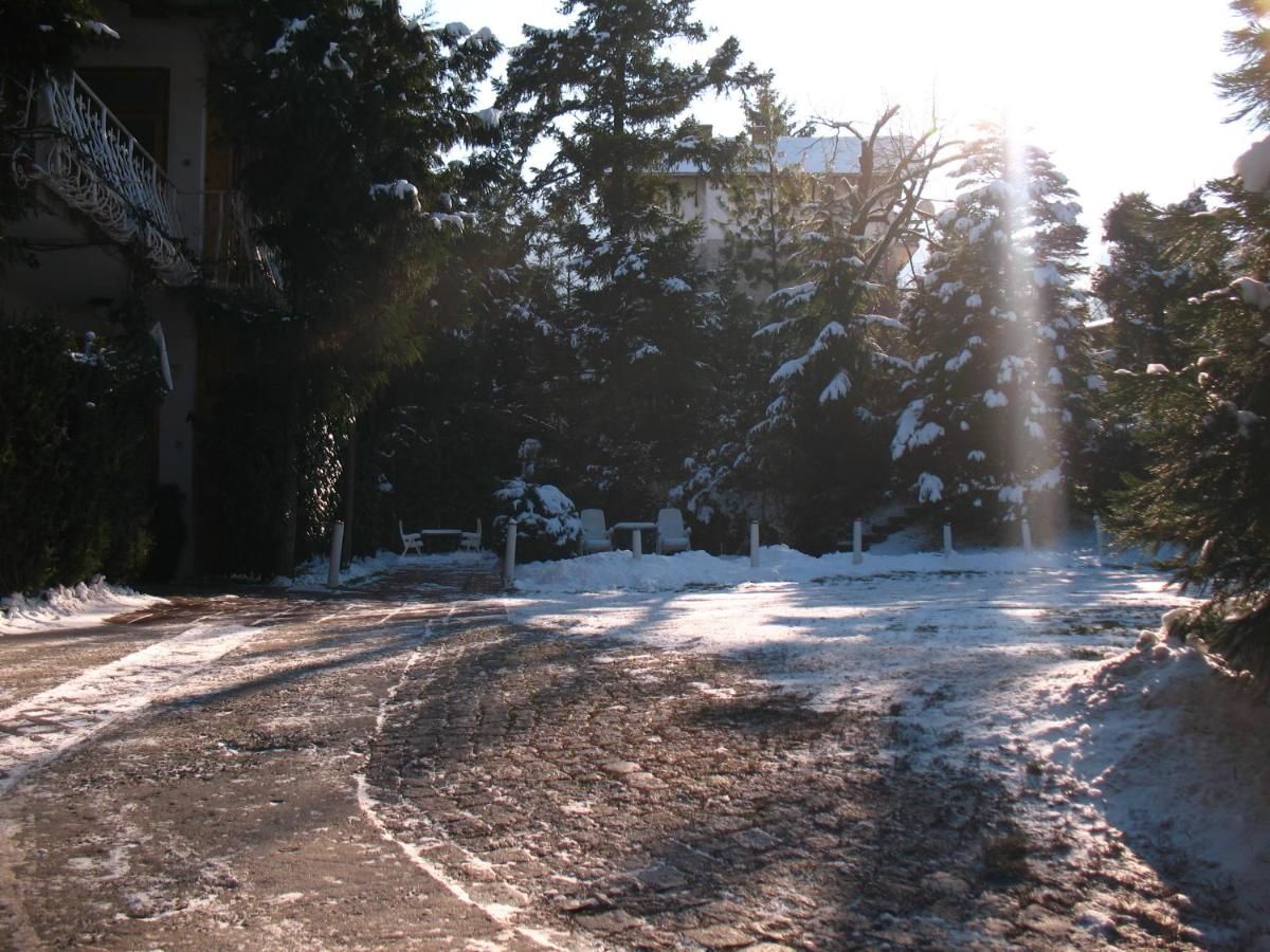 Отель Park Hotel Amfora София-23