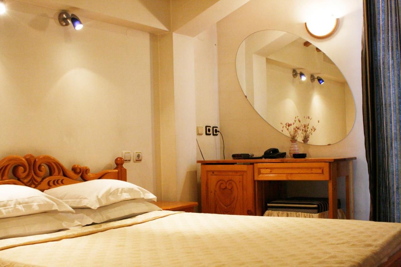 Отель Park Hotel Amfora София